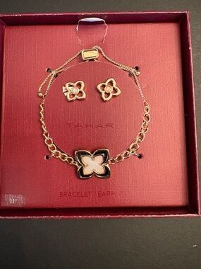 NIB Tahari Earrings and Bracelet Set
